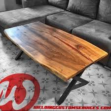 table basse en noyer massif francais coupe live edge et resine epoxy rouge finition rubiomonocoat pure table basse en noyer table basse table basse acier