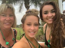 Hannah Gentry (@hannah__gentry)