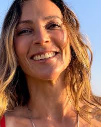 Paula Oconnell's Instagram, Twitter & Facebook