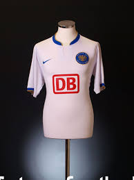 The hertha berlin 19 20 away shirt introduces a halved design in red and black inspired by the colors of berlin. 2006 07 Hertha Berlin Home Shirt L For Sale