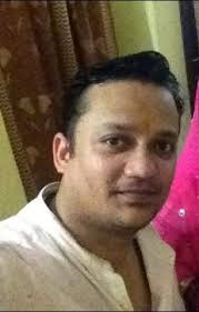 Neither Sir , Nor Ma'am Poets are always friends You may call us dear or  beloved That is what a poet should be addressed On the same path of  literature and love