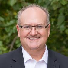 Jeffrey Mcmurray's Instagram, Twitter & Facebook