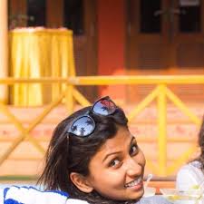 Stacy Fernandes's Instagram, Twitter & Facebook