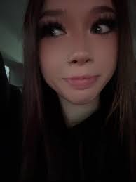 Hannah Irby's Instagram, Twitter & Facebook