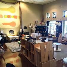 Light And Shadow In The Construction Area Adds Another Dimension Of Creativity For Children Lightandshadow Classroom Design Construction Area Study Creative