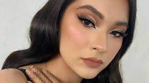 Best salons for bridal and wedding makeup and makeup artists near me in  Reynosa