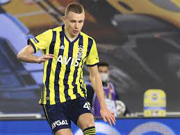 Ntv spor reports leicester will keep tabs on szalai during the euros ahead of a potential swoop. Legiosok Szalai Attila Bemutatkozott Nyert A Fenerbahce Nso