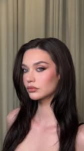 Amanda Stell's Instagram, Twitter & Facebook