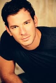 凶兆_购票_剧情介绍_演职人员_图集-猫眼电影