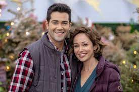 Why this movie is a must for christmas day. Best Hallmark Christmas Movies 2019 9 Holiday Films To Watch Tv Guide