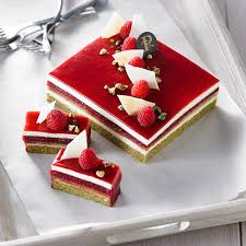Pin By Kim Tae Hyung Li Yi Feng On Mon ăn Ngon Fancy Desserts Delicious Desserts Cake Desserts