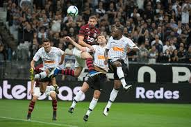 Quero que o estagiário saia do flamengo, pois só eu entendo de futebol. Corinthians Perde E Ve Flamengo Abrir Vantagem Meionorte Com
