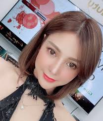 Phun Môi & Lông Mày Châu Âu