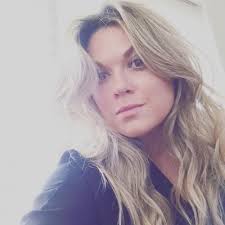 Debbie Butt (@DebbieButt1)