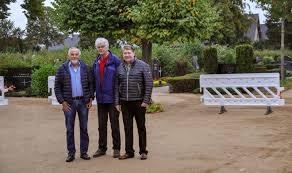 Karte für deutsche bank filiale. Friedhofswege In Nievenheim Saniert Lokalklick Eu