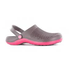 Bon shopping parmi nos 45 sabot de jardin disponibles à la vente sur. Sabot De Jardin Femme Gris Et Fushia Chez Jardin Et Saisons