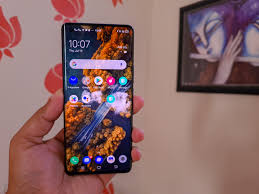 Terima kasih sudah merayakan 7.7 2020 bersama kami. 10 Best Phones With Dual Curved Edge Display Not Made By Samsung Smartprix Com