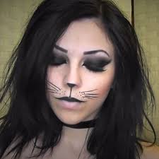 Instructions apply a small amount of white face paint to the upper lip with the wedge applicator. 10 Fierce Halloween Cat Makeup Ideas More