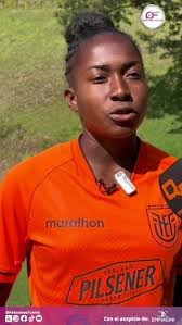 Noemi Camacho, jugadora de la Universidad Católica y seleccionada Tricolor  para el Sudamericano Sub-17. ⚽️🏃🏻‍♀️, 🗣 "Siempre soñé en representar a  mí país"., #PateamosFuerte