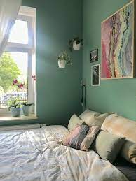 Schlafzimmer modern grüne farbe wand graue wandfarben. Das Grun Ist Noch Nicht Alt Aber Ware Ein Grau Nicht