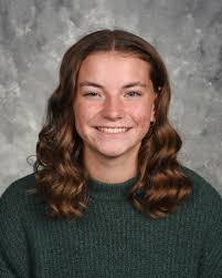 Marissa Poole's Instagram, Twitter & Facebook