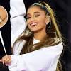 And what does ariana grande 's engagement ring look like? 1