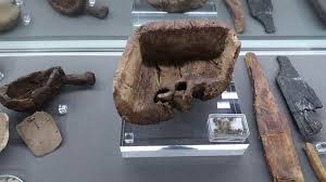 Ancient Butter Dish Found In Scottish Lake Still Held Butter Ancient Making Butter Archaeology