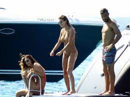 Cristina Buccino  cribuccino Nude Leaks Photo 36 | TheFappening