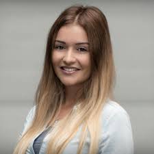 Jacqueline Bader's Instagram, Twitter & Facebook