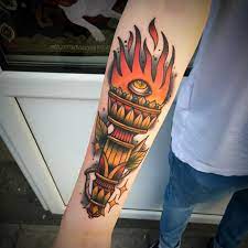 Neo traditional tattoos are composed around distinct portraits of individuals, animals or sometimes objects. 1001 Ideas For A Beautiful Neo Traditional Tattoo