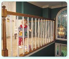 39 95 39 95 Cardinal Gates Banister Shield Keeps Pets Safe From Openings In Banisters And Balconies Durable S Modern Baby Gate Baby Gates Cat Bed Furniture