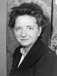 Elizabeth Bentley's Instagram, Twitter & Facebook