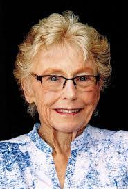 Edith Draper's Instagram, Twitter & Facebook