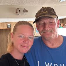 What rental houses are available in Abilene, Texas, with a fenced yard for  a family with dogs and cats?