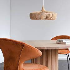 The clava dine from umage (formerly vita copenhagen) is a stylish and modern lamp that promises to add a chic and modern look to any home and is perfect to hang over the dining room or coffee table. Clava Dine Wood Clava Dine Black