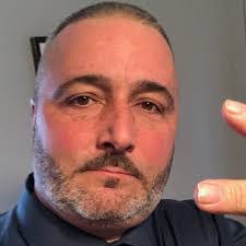 Kelli Walden's Instagram, Twitter & Facebook