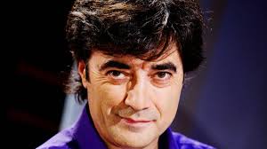 A la búsqueda del gestor de RTVE: Flores se aparta definitivamente de la  carrera