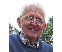 Raymond Dumais's Instagram, Twitter & Facebook