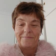 Can anyone recommend a good hotel in Altea, by the beach & no steps, thanks  in advance 🙏