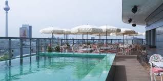 Wine and vintages may vary upon availability. Hoteltest Soho House In Berlin Unter Der Lupe
