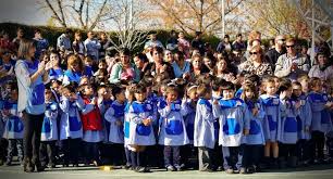 Al gran pueblo argentino salud. En El Dia Del Himno Nacional Argentino Tupungato Invita A Entonar Sus Estrofas Desde Casa Circulo Diario
