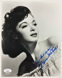 Donna Martell's Instagram, Twitter & Facebook