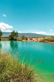 15 Planes De Naturaleza Cerca A Bogota En 2020 Vacaciones En Colombia Villa De Leyva Lugares Hermosos