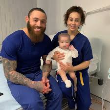 Azaylia cain is the daughter of ashley cain and his girlfriend safiyya vorajee. Ashley Cain Devastated As Baby Daughter Dies After Losing Battle With Leukaemia Mirror Online