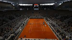 Roland garros était le premier tournoi de grand chelem à rejoindre l'«ere open » en 1968, et depuis lors beaucoup de champions de tennis ont honoré les cours du célèbre stade,dont björn borg, ivan lendl, mats wilander, gustavo kuerten, roger federer et. Roland Garros Tendra Mas Publico Respecto A 2020 As Com