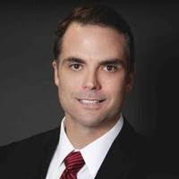 Leah Roach's Instagram, Twitter & Facebook