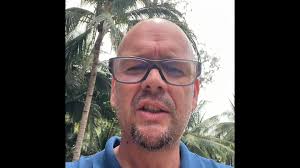 What are good shops for retractable awnings in Chiang Mai?