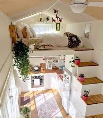 Sometimes we see home décor photos we love, but we may not necessarily know how to bring those. Pinterest Sonerrast Instagram Debbiearellano Tiny House Design Tiny House Interior Best Tiny House