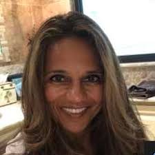 Lisa Caprio's Instagram, Twitter & Facebook