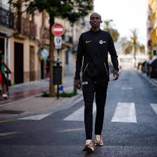 Nelson Ake (@ake_nelson)